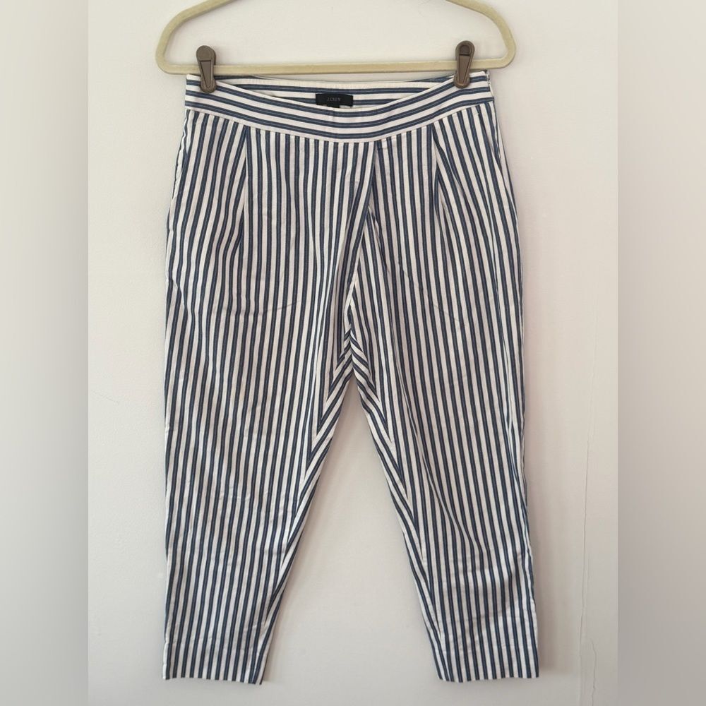J. Crew Navy and White Striped pleated front size 2 capris